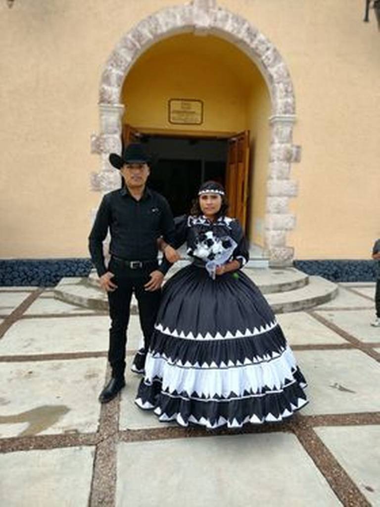 Jovencita rarámuri celebra sus XV años con vestido inspirado en su pueblo -  El Heraldo de Chihuahua | Noticias Locales, Policiacas, de México,  Chihuahua y el Mundo